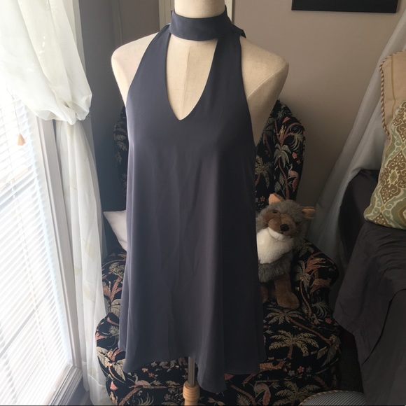 Flirty fun dress! - Picture 2 of 4